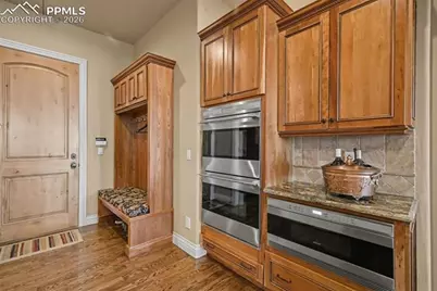 1095 High Lake View, Colorado Springs, CO 80906 - Photo 17