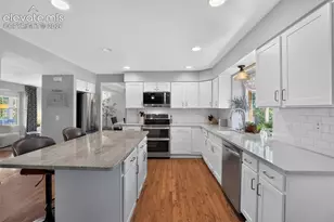 6251 Stemwood Dr, Colorado Springs, CO 80918 - Photo 7