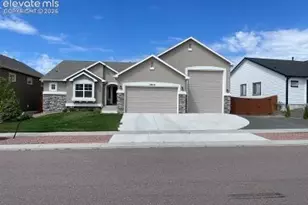 11002 Rolling Mesa Dr, Peyton, CO 80831 - Photo 1