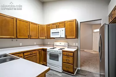 1236 Samuel Point, Colorado Springs, CO 80906 - Photo 5