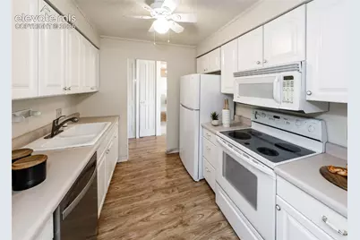 411 Lakewood Circle #C1203, Colorado Springs, CO 80910 - Photo 11