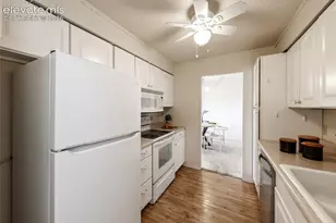 411 Lakewood Circle, Colorado Springs, CO 80910 - Photo 9