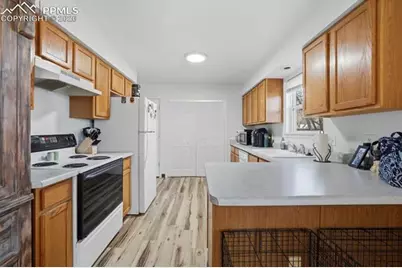 357 W Spaulding Avenue #357-359, Pueblo West, CO 81007 - Photo 7