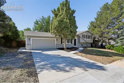 7313 Colonial Drive, Fountain, CO 80817 - Photo 3