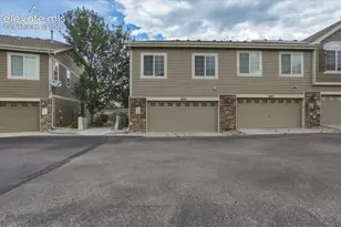 6495 Bluffmont Pt, Colorado Springs, CO 80923 - Photo 43