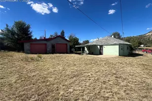 1124 Smith Ave, Trinidad, CO 81082 - Photo 1