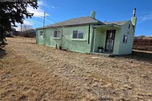 1124 Smith Ave, Trinidad, CO 81082 - Photo 3