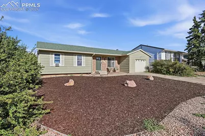 2574 Prescott Circle, Colorado Springs, CO 80916 - Photo 3
