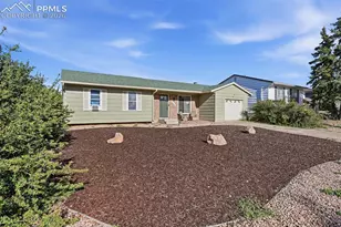 2574 Prescott Circle, Colorado Springs, CO 80916 - Photo 3