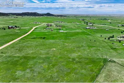 15805 Alta Plaza Circle, Peyton, CO 80831 - Photo 9