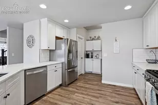 9887 Antelope Ravine Dr, Colorado Springs, CO 80908 - Photo 7