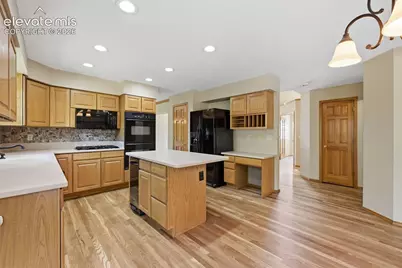 2265 Cloverdale Drive, Colorado Springs, CO 80920 - Photo 3