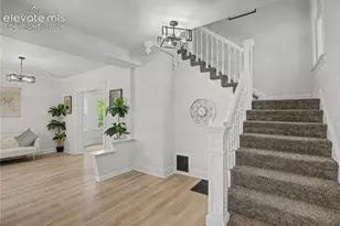 1230 W Pikes Peak Ave, Colorado Springs, CO 80904 - Photo 3