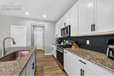 3932 Ryedale Way, Colorado Springs, CO 80922 - Photo 9