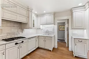 120 E Espanola St, Colorado Springs, CO 80907 - Photo 17