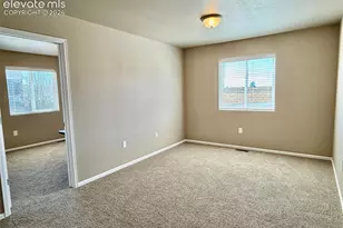 1658 Sandtoft Hts, Colorado Springs, CO 80951 - Photo 29