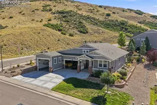 3708 Eveningglow Way, Castle Rock, CO 80104 - Photo 3