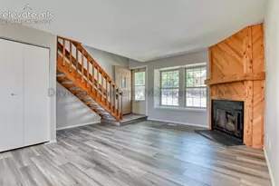 6716 Mountain Top Ln, Colorado Springs, CO 80919 - Photo 3