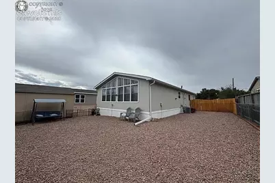 804 N Raynolds Avenue, Canon City, CO 81212 - Photo 3