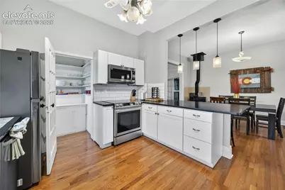 2622 N Nevada Avenue, Colorado Springs, CO 80907 - Photo 11