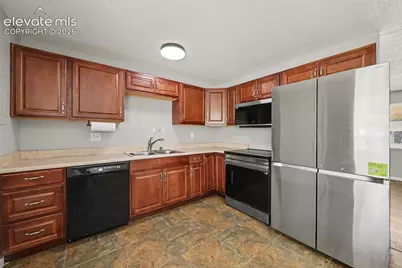 2535 Sonoma Drive, Colorado Springs, CO 80910 - Photo 9