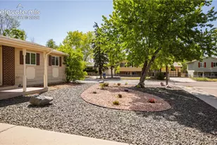 2535 Sonoma Dr, Colorado Springs, CO 80910 - Photo 3