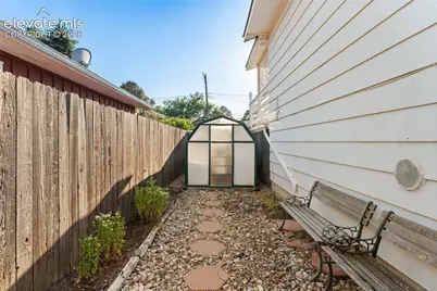2932 Pennsylvania Avenue, Colorado Springs, CO 80907 - Photo 5