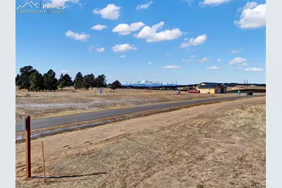 11194 Alamar Way, Colorado Springs, CO 80908 - Photo 9