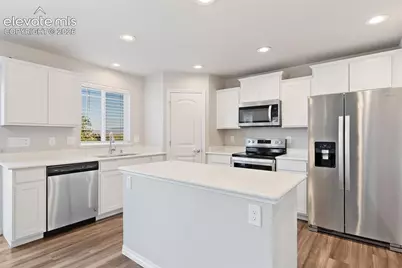 6572 Vedder Drive, Colorado Springs, CO 80925 - Photo 7