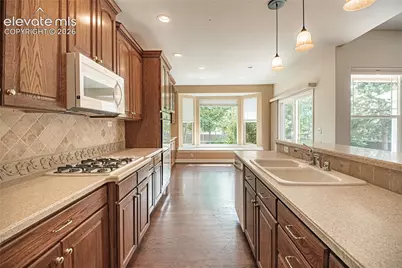3527 Oak Meadow Drive, Colorado Springs, CO 80920 - Photo 9