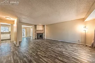 3914 Berkley Ct, Colorado Springs, CO 80906 - Photo 5