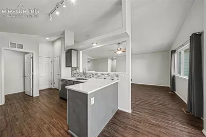 6216 Hungry Horse Lane, Colorado Springs, CO 80925 - Photo 7