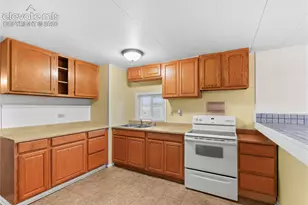 685 7th St, Penrose, CO 81240 - Photo 9