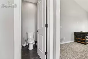 1180 N Saddle Ridge Ln, Pueblo, CO 81007 - Photo 17