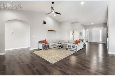 1180 N Saddle Ridge Lane, Pueblo, CO 81007 - Photo 5