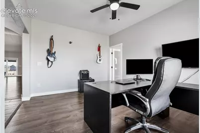 1180 N Saddle Ridge Lane, Pueblo, CO 81007 - Photo 21