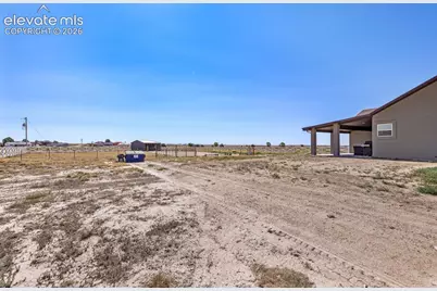 1180 N Saddle Ridge Lane, Pueblo, CO 81007 - Photo 37