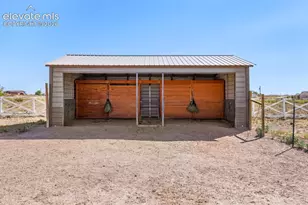 1180 N Saddle Ridge Ln, Pueblo, CO 81007 - Photo 43
