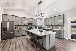 1180 N Saddle Ridge Ln, Pueblo, CO 81007 - Photo 7