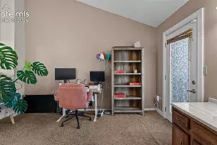 5568 Dunbar Ct, Colorado Springs, CO 80918 - Photo 17