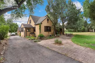 29 Cheyenne Mountain Blvd, Colorado Springs, CO 80906 - Photo 3