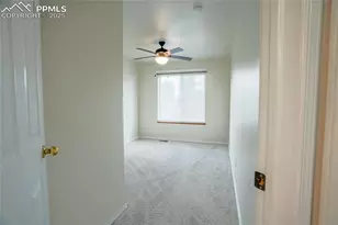 3165 Frazier Ln, Colorado Springs, CO 80922 - Photo 7