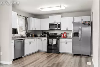 823 Squire Street, Colorado Springs, CO 80911 - Photo 15
