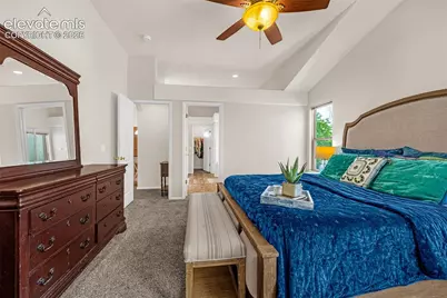 6211 Soaring Drive, Colorado Springs, CO 80918 - Photo 7