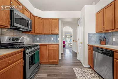6211 Soaring Drive, Colorado Springs, CO 80918 - Photo 9
