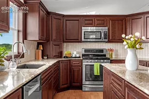 2084 Barrett Rd, Colorado Springs, CO 80926 - Photo 9