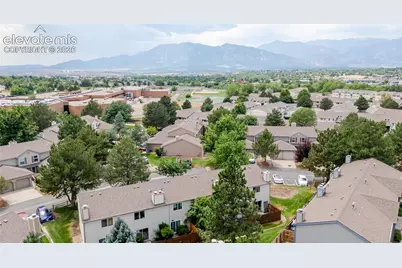 4268 Hunting Meadows Circle, Colorado Springs, CO 80916 - Photo 23