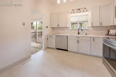 2710 N Arcadia Street, Colorado Springs, CO 80907 - Photo 9