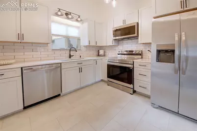 2710 N Arcadia Street, Colorado Springs, CO 80907 - Photo 7
