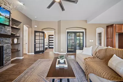 10166 Pine Glade Drive, Colorado Springs, CO 80920 - Photo 7